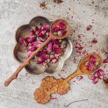 Load image into Gallery viewer, Dried Rose Flowers